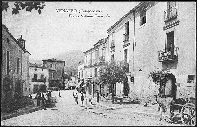 Piazza Vittorio Emanuele III - 1930