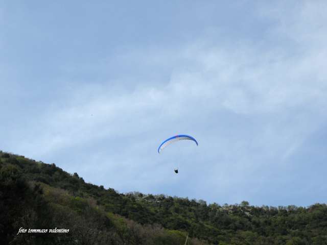 Parapendio su monte S.Croce